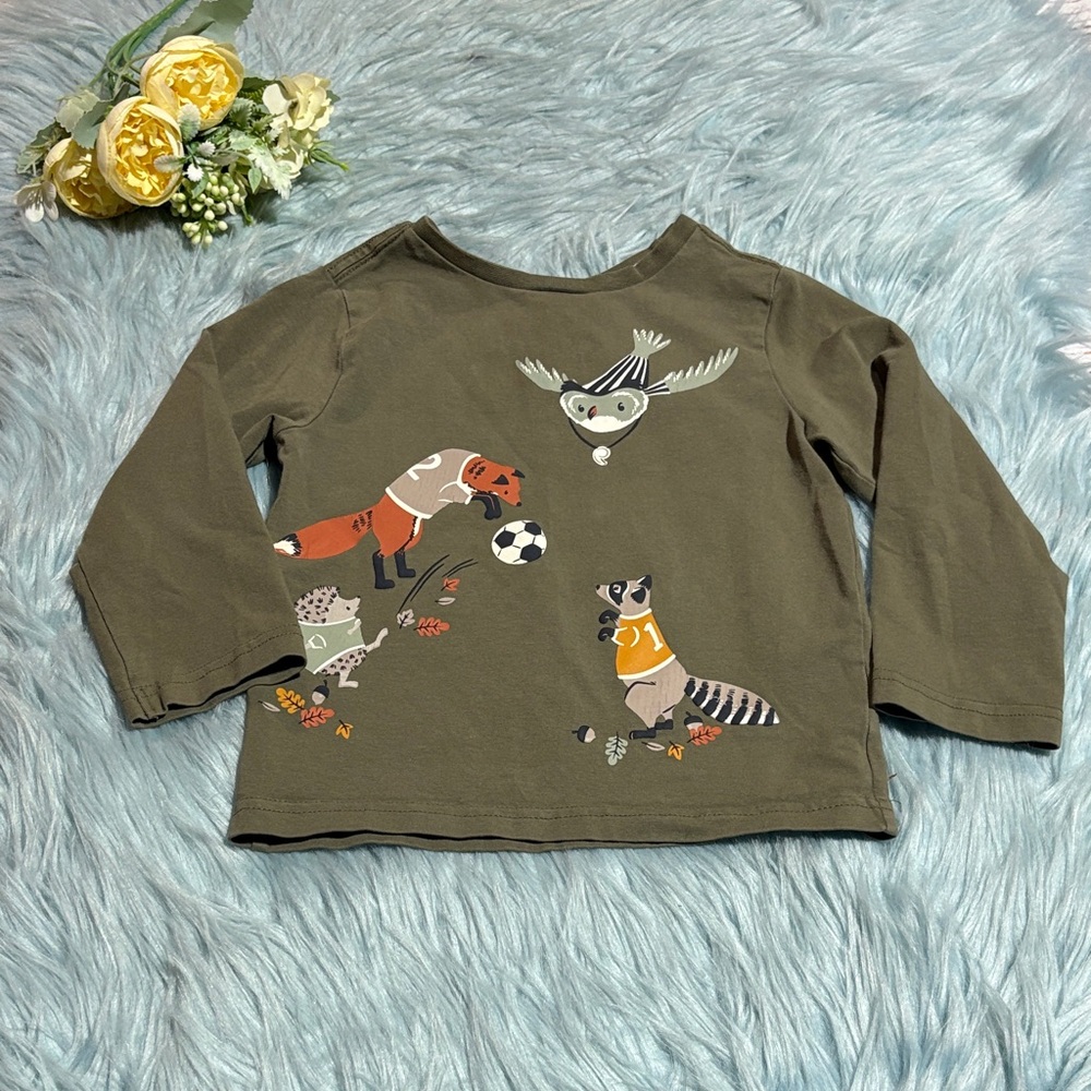 Tommy Bahama Kids' Olive Animal Print Long Sleeve Tee sz 24M